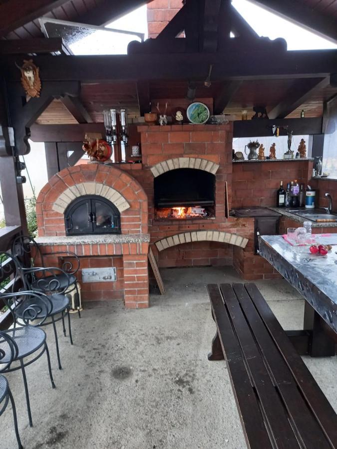 Vila Casa Hatere Moisei Esterno foto
